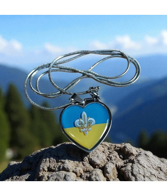 Кулон "З Україною в серці"