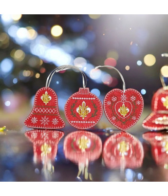 Ялинкові іграшки Пласт (комплект) черв.